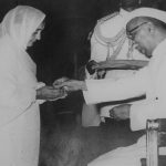 Flt Lt Raj Kumar Mehta's mother Smt Hukum Devi receiving Ashok Chakra Class II(Now known as Kirti Chakra) from the President