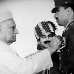 Col Hoshiar Singh (Major that time) receiving "Param Vir Chakra" award from President Shri V V Giri