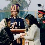 Col Jojan Thomas's wife, Mrs Beena receiving Ashok Chakra from President of India